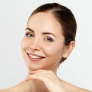 Ultherapy®, il primo lifting senza bisturi che esalta la bellezza naturale
